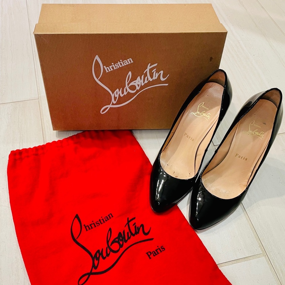 Christian Louboutin Décolleté 868 100 black patent
